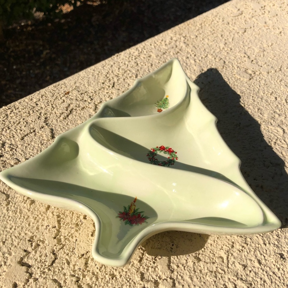Atlantic Mold Vintage Divided Christmas Serving Tray 1960’s - Picture 4 of 13